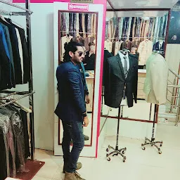 Riwaj Emporium - Tailors and Draper in Panipat, Readymade Garment Shop for Man and Woman, Best Partywear Retailers in Panipat