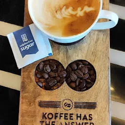 Roadies Koffeehouz Sector 82 | Best Cafe and Co-working