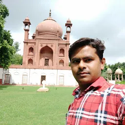 Roman Catholic Cemetery, Agra