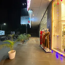 Roop Designer Stores