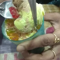 Roop Lal Ji Ice-Cream