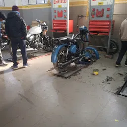 Royal Enfield Service Center - Nili Automobiles