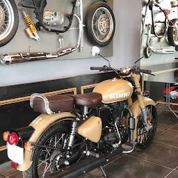 Royal Enfield Showroom - 6th Gear