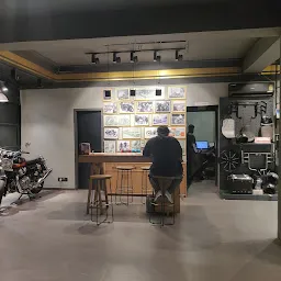 Royal Enfield Showroom - SD Royal