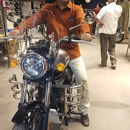 Royal Enfield Showroom - VP Motors