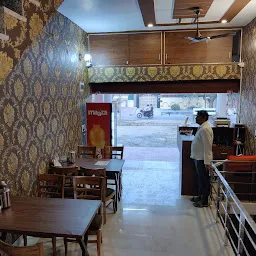 Royal Restaurant