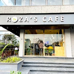 Roza’s Bake N Café