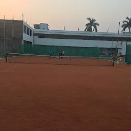 S.M. TENNIS ACADEMY ALIGANJ