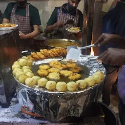 Saawariya Chaat Centre