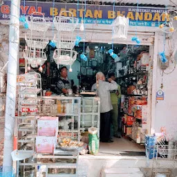 Sachdeva Bartan Bhandar,Hawkins authorised wholeseller & service center