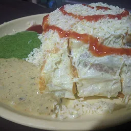 Sachin veg.roll & masala pav