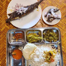 SAF Paathiraputtu Seafood Restaurant