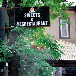 Safa Sweets and Veg Restaurant