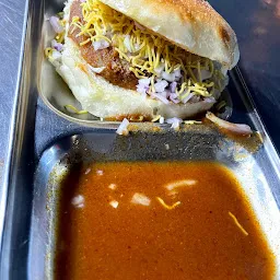 Saideep Dabeli Corner