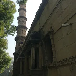 Saiyed Usman Tomb And Mosque