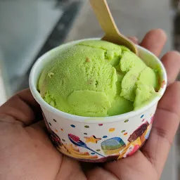 SAKHUJA ICECREAM PARLOUR