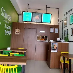 Samosazz :- Best cafe & resturant in Vadodara