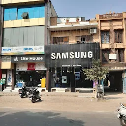 Samsung SmartCafé (Navkar)