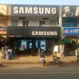 Samsung SmartCafé (Poojan computer)