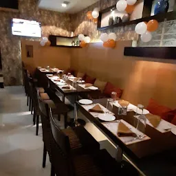 Samudra Family Restaurant & Bar