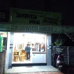 Sandwich house