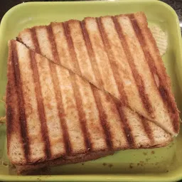 Sandwich Square