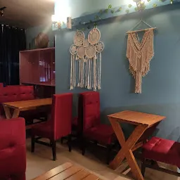 Sanskari Bar & Cafe
