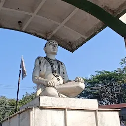 Sant Tulsidasji Statue