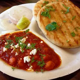 Sardaar ji's rooftop,Sardaar ji's Toronto house, ji cafe,Sardaar ji momos and chaap