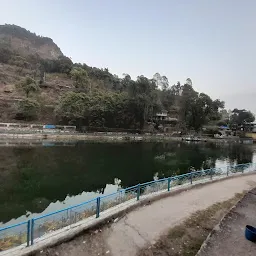 Sariyatal Lake