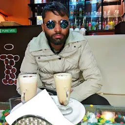 Sarkar dairy and ice cream parlour सरकार डेयरी और आइसक्रीम पार्लर