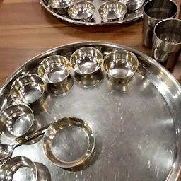 Sasumaa Gujarati Thali - Manjalpur, Best Gujarati Thali in Vadodara