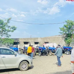 Satpura Agencies - Powertrac Tractors(Thakur Tyre Remoulding)