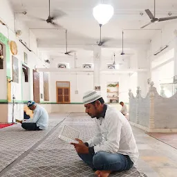 Sayyadon Ki Masjid