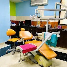 Dr Seena's Dental