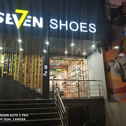 SEVEN SHOES