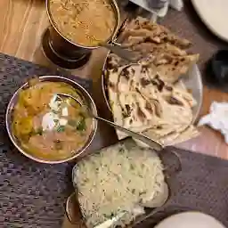 Shaam -E- Khaas | Fine Dine Restaurant | Best Family Restaurant