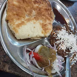 Shabri Chole Bhature