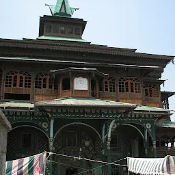 Shah E Hamdan R.H Mosque