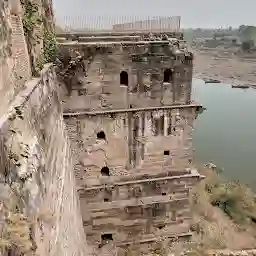 Shahi Qila