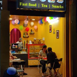 Shaji's Café/fast food tea snacks