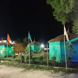 Shalimar Hotal, Fatehpur