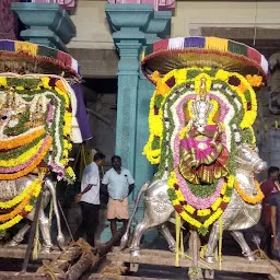 Shankara Rameshwarar Udanurai Pagampriyal Kovil,