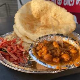 Sharmaji Ke Chole Bhature