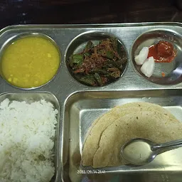 Shinde'z zunka bhakar aani Roti services