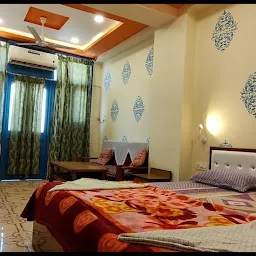 Shivam Guest House,makrana mohalla
