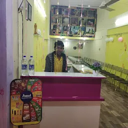 shivshakti Ice Cream And Faluda Center