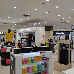 Shoppers Stop