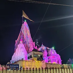 Shree Dwarkadhish Temple