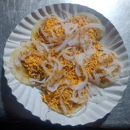 Shree Ganesh Aloo Puri centre